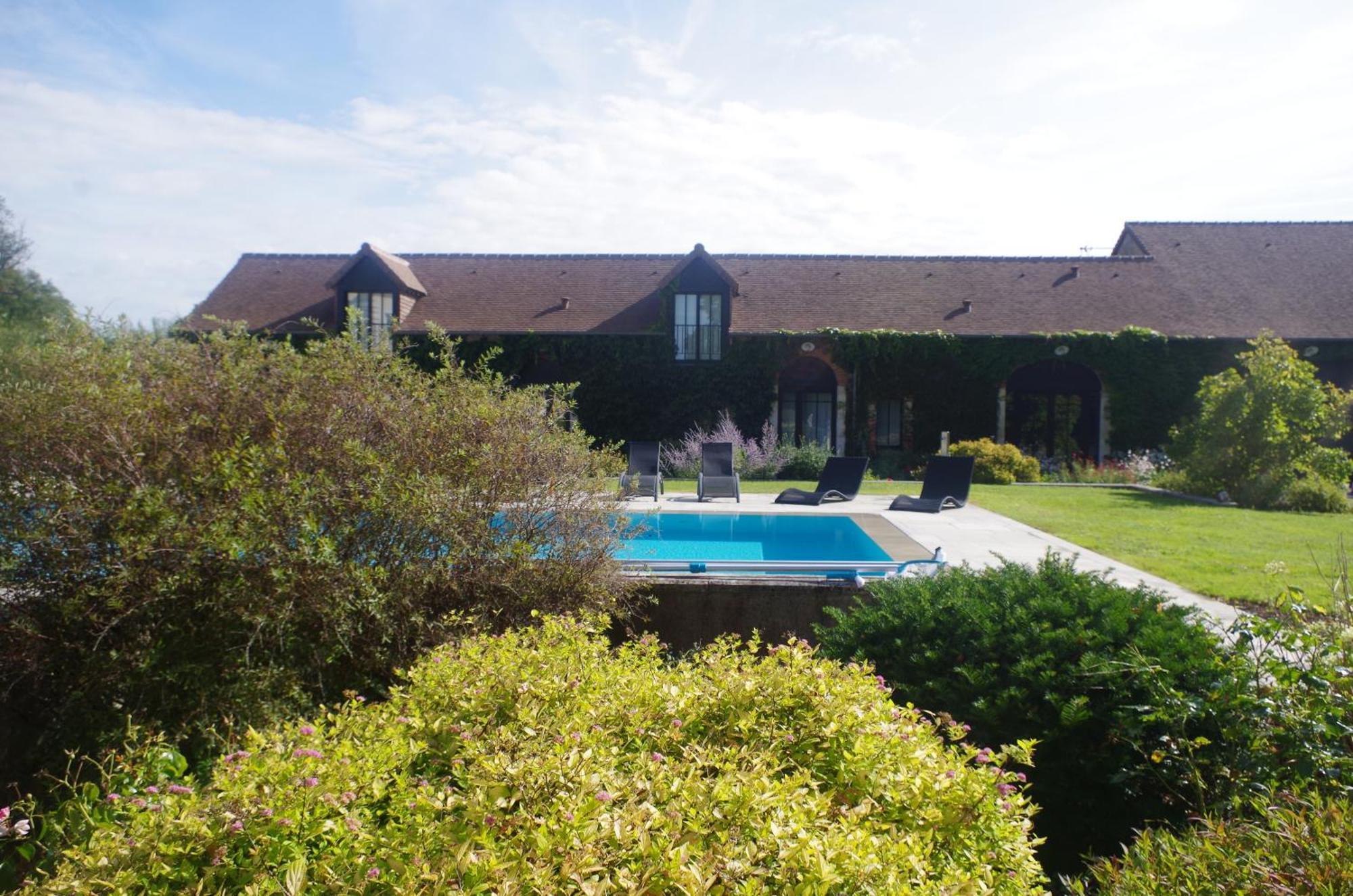 Manoir Des Logis Yvre-l'Eveque