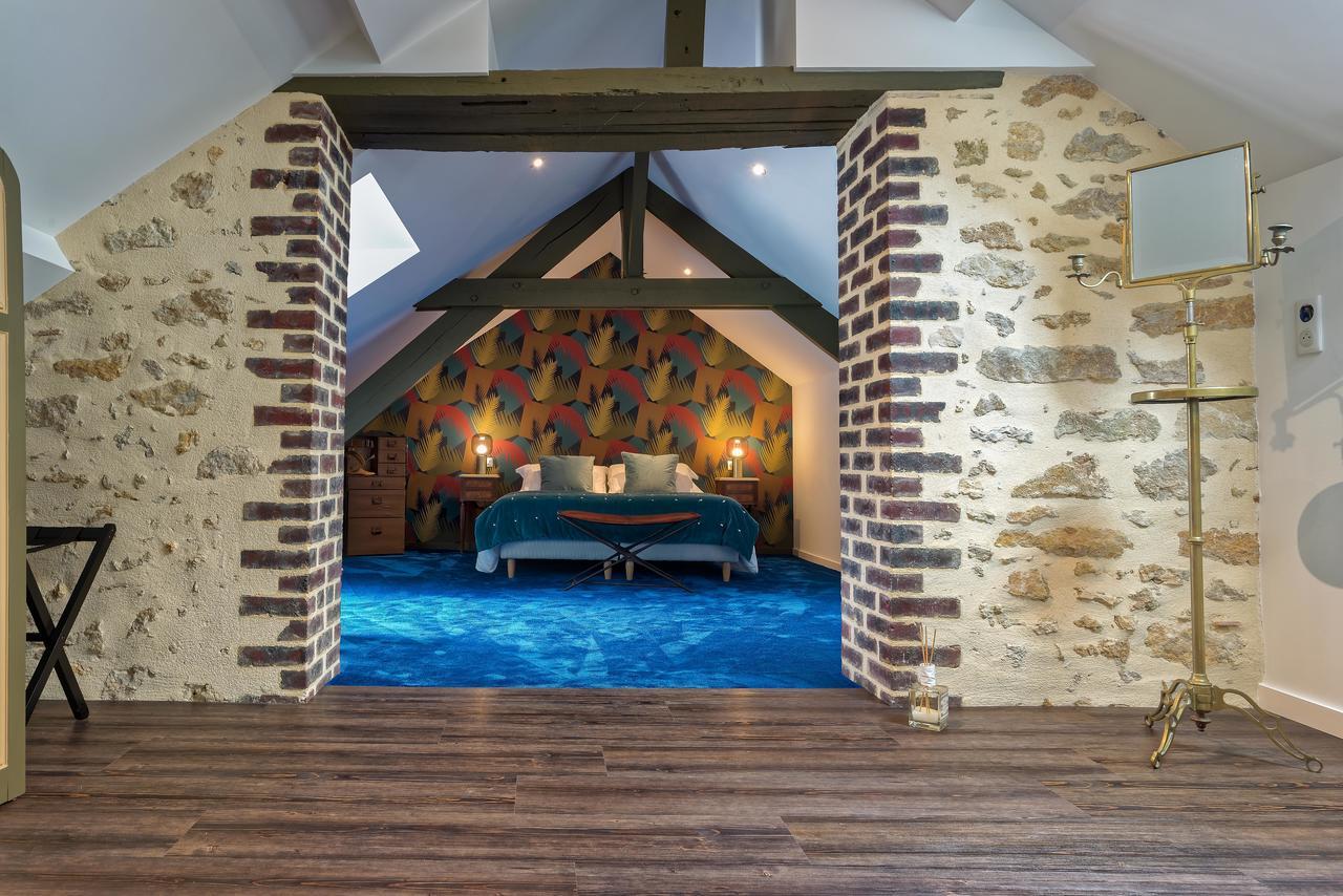 Bed & Breakfast Manoir Des Logis Yvre-l'Eveque